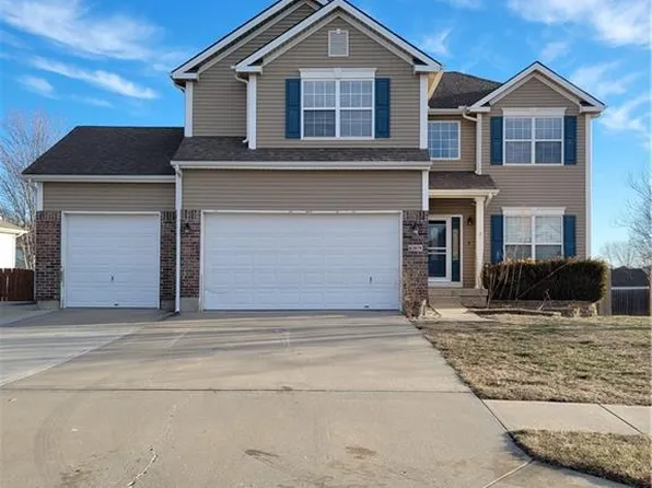 609 NW Eagle Dr, Grain Valley, MO 64029