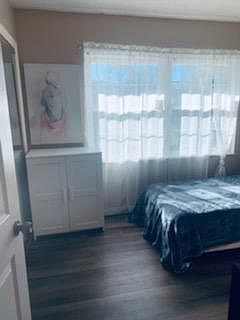 5th image of 840 Center Ave APT 12