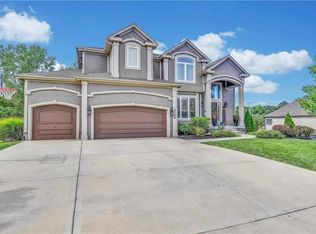 4708 Grove St, Shawnee, KS 66226