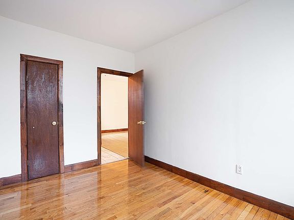 5th image of 203 17th St #3D
