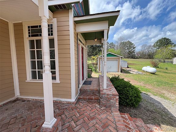 5th image of 3075 Sawmill Rd