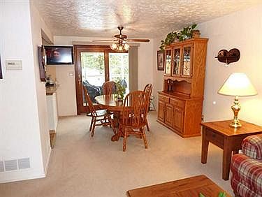 5th image of 4715 Woodlake Dr