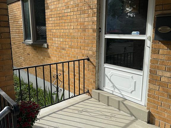 4th image of 1294 Norman Ave