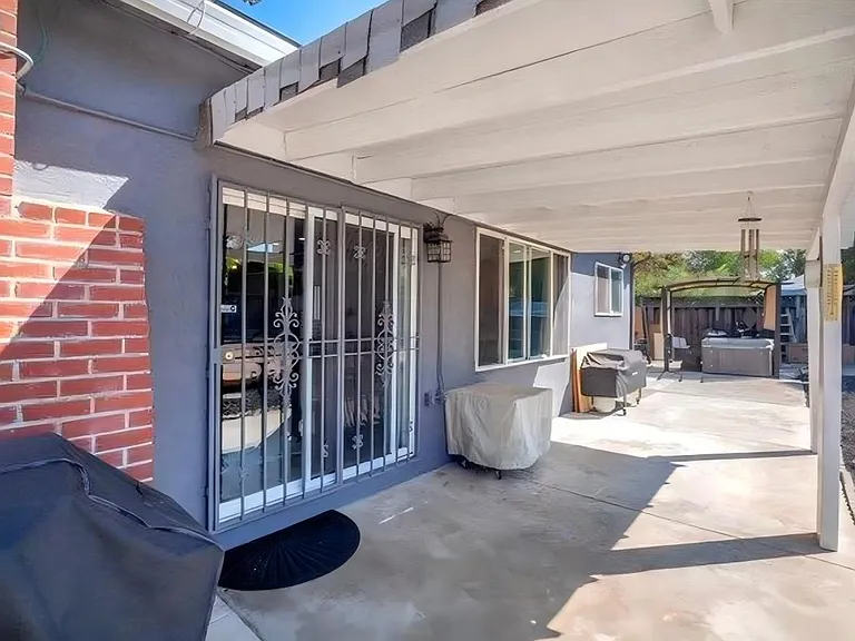 1181 Muriel Ct — Photo 21