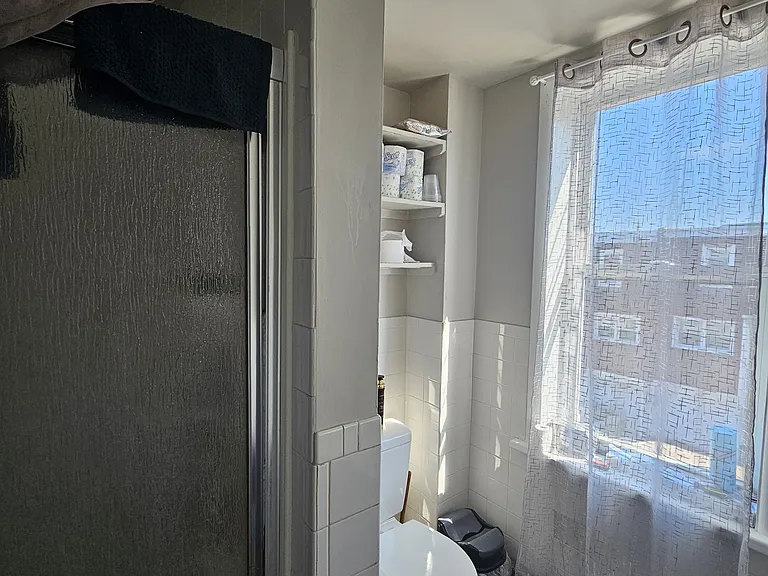 7028 Aberdeen Rd — Photo 10