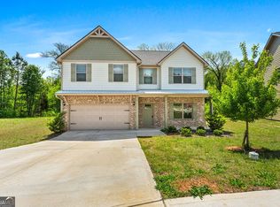 409 Crescent Ct, Griffin, GA 30224