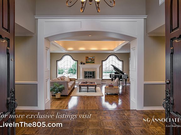 2nd image of 1290 Heritage Pl