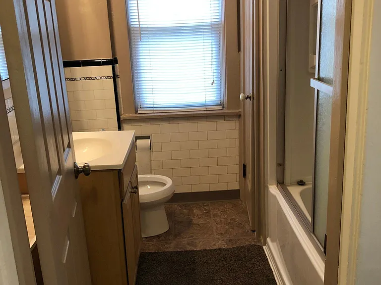 6313 Phillips Ave — Photo 7