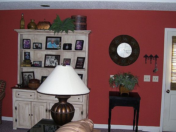 23x23 Bonus rm. with vaulted ceiling