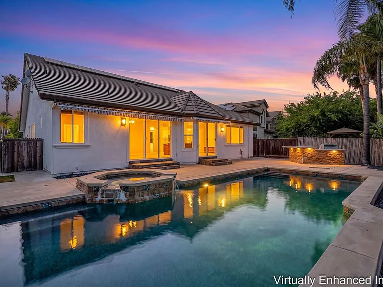 2317 Wayfarer Dr — Photo 50