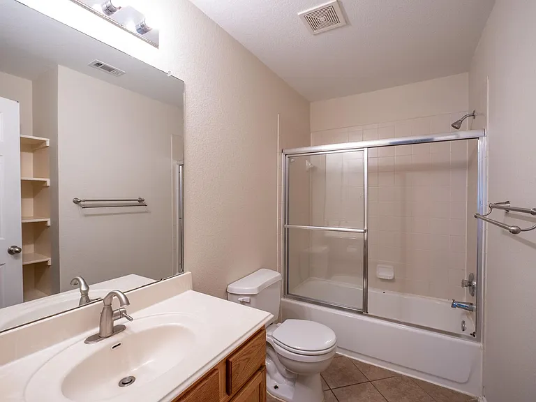 1710 Lomita Dr — Photo 18
