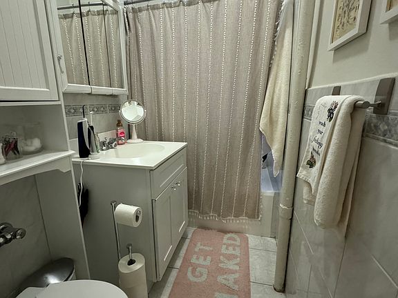 5th image of 509 Cathedral Pkwy #5P