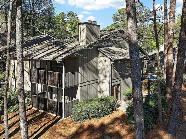 903 Cumberland Ct SE, Smyrna, GA 30080
