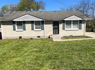 626 Lane Dr, Nashville, TN 37207