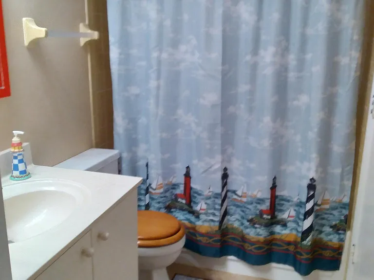 Guest bathroom right off guest bedroom