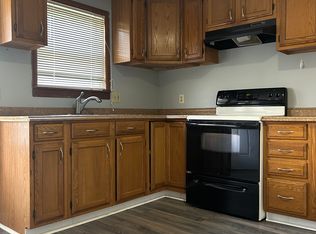 311 Speigletown Rd #1, Troy, NY 12182