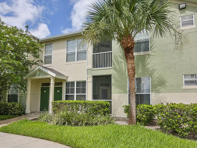 Springs at Palma Sola Apartments — Photo 1