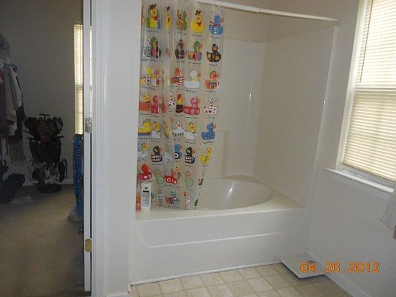 5th image of 6332 Carver Blvd