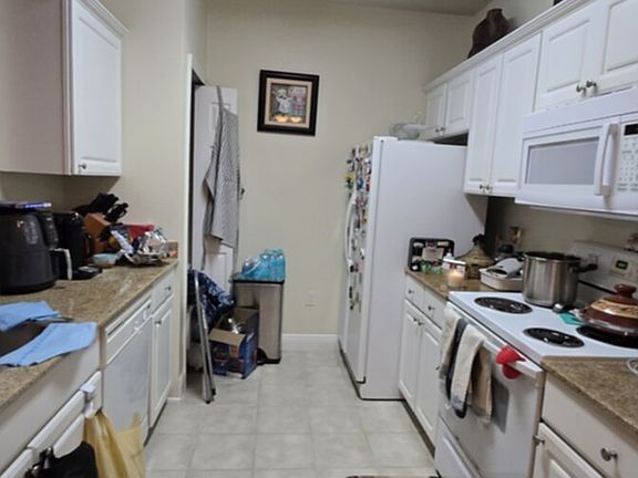 2nd image of 405 Southern Pecan Cir Unit 107