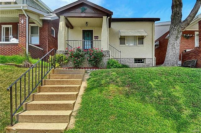 1st image of 6011 Odell St