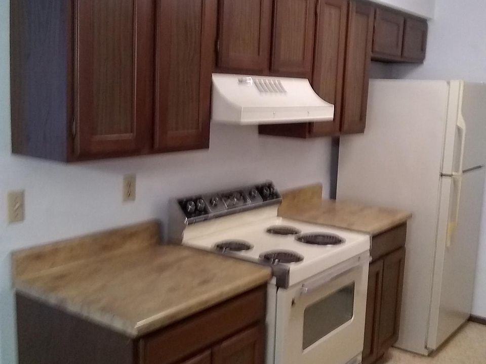 2nd image of 304 Scout Dr