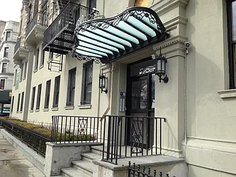 Rented by Mann Maurice A