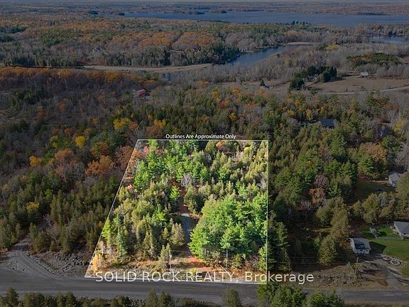 3rd image of 136 Glen Ridge Rd