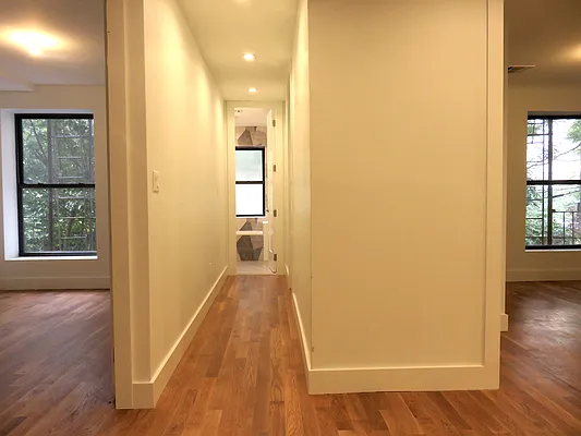 Rented by Rennit Inc. | media 40