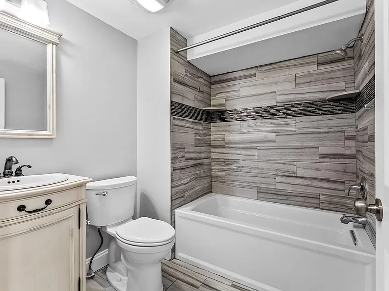 38 E Wheeling St — Photo 13