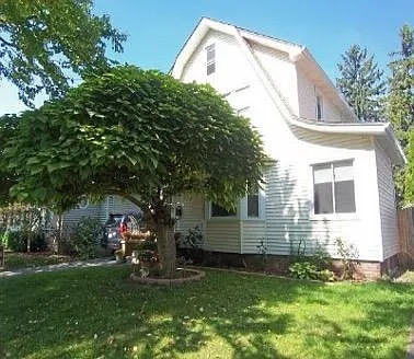 144 Raleigh St Photo 1