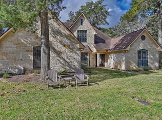 111 Oakmont Dr, New Ulm, TX 78950