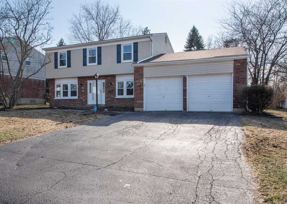 1st image of 12031 Cedarcreek Dr