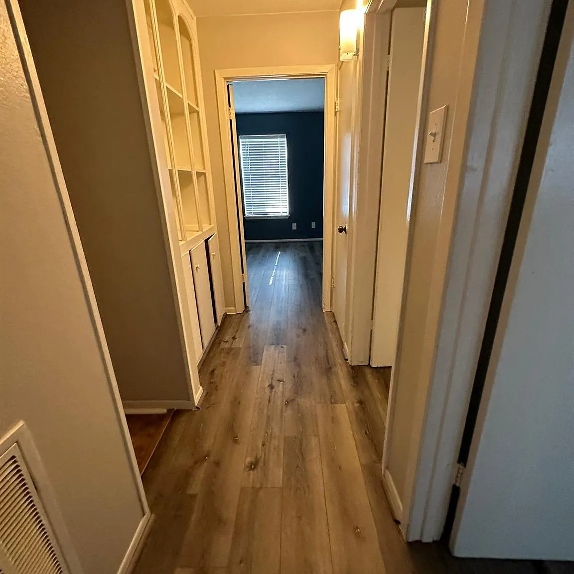 3 bed, 2.5 bath, 1600 sqft, $1,750 — Photo 2