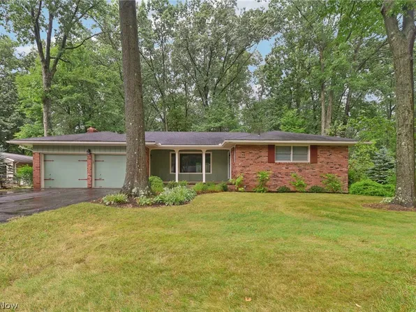 109 Beacon Hill Blvd, Northfield, OH 44067