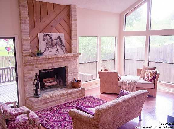 3rd image of 12911 N Hunters Cir