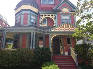 10-12 Vernon St APT PENTHOUSE 1, Brookline, MA 02446