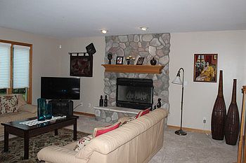 3rd image of 2612 Hearthstone Cir