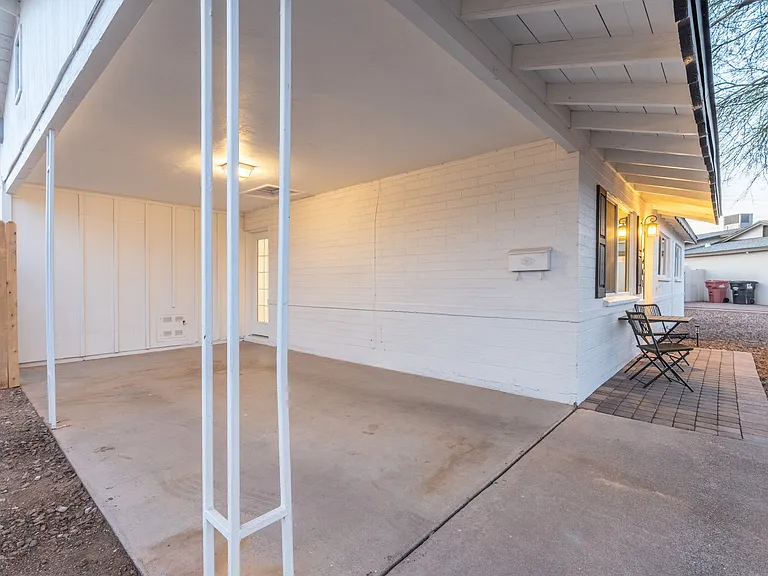6601 E Latham St — Photo 24