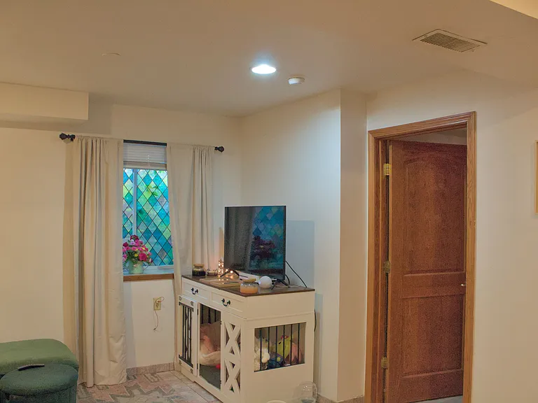 508 W Columbia Ave #C — Photo 11