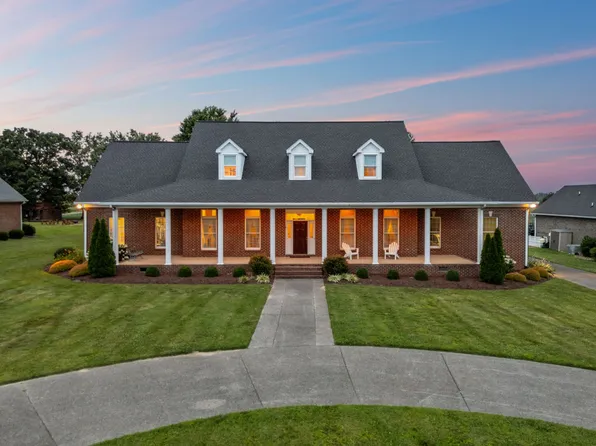108 Ewing Dr, Portland, TN 37148