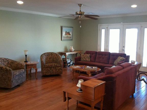 3rd image of 12815 W Prospect Dr