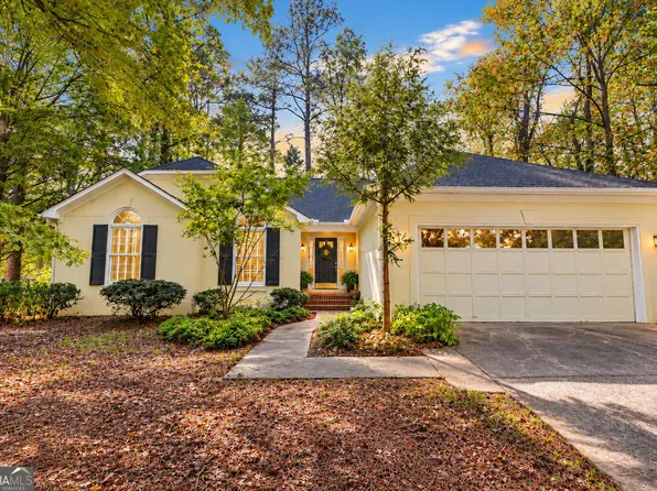8 John St, Winder, GA 30680