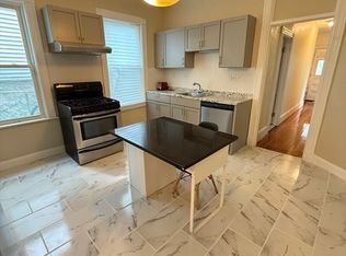 10 Bucknam St #11, Roxbury Crossing, MA 02120