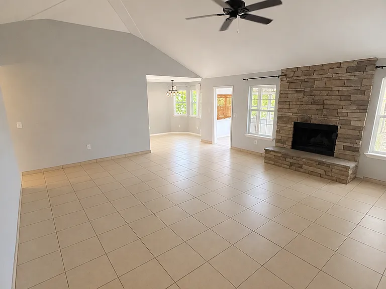 707 Horizon View Dr — Photo 29