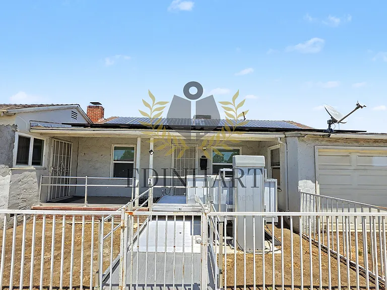 3049 E McKinley Ave — Photo 24