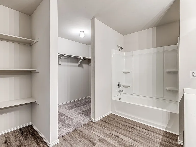 629 W Lola Dr — Photo 28