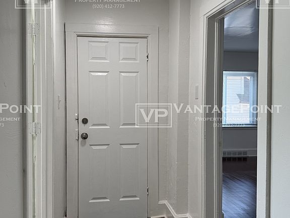 3rd image of 1125 Harvey St