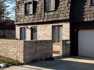 713 Tollis Pkwy, Broadview Hts, OH 44147