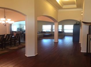 101 Wind Rose Ct, Jersey Village, TX 77064