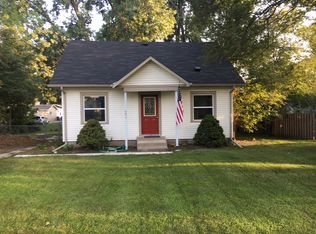 880 Manor Dr NE, Spring Lake Park, MN 55432